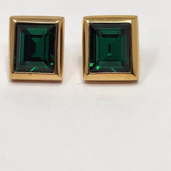 Swarovski SAL Green Crystal Gold Tone Post Earrings Vintage Jewelry Rectangle - Picture 1 of 5